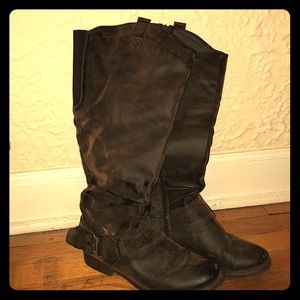 Wide calf boots